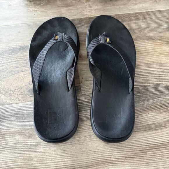 Teva Black Flip Flop Sandals Slip On Thong Style Women’s Size 7 - Picture 3 of 9